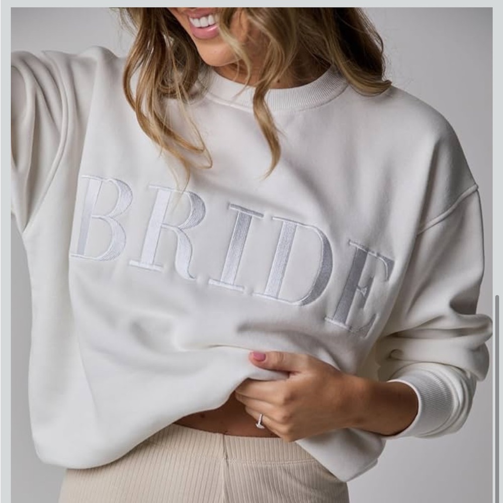 White bride sweatShirt xs